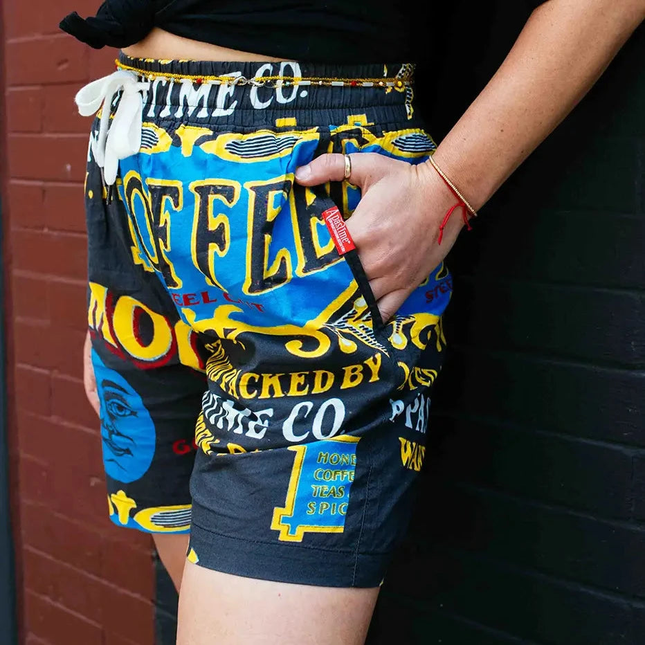 Vacation in Portugal relaxed short black